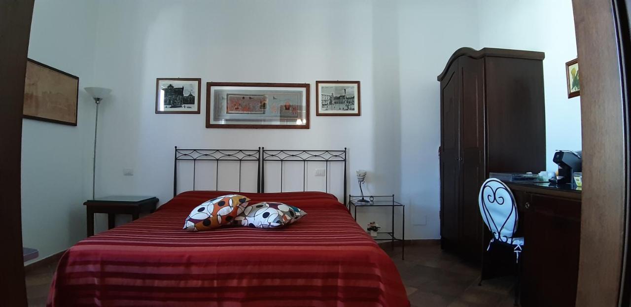 B&B Corte Barocca Lecce Ngoại thất bức ảnh